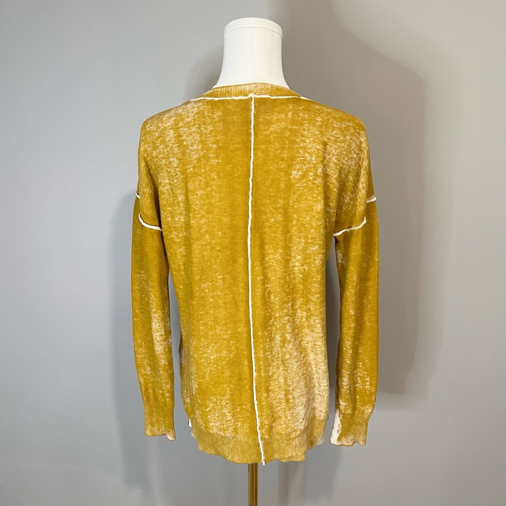 Laurie Felt Yellow Distressed Lightweight V-Neck Sweater Size XXS - Picture 4 of 8